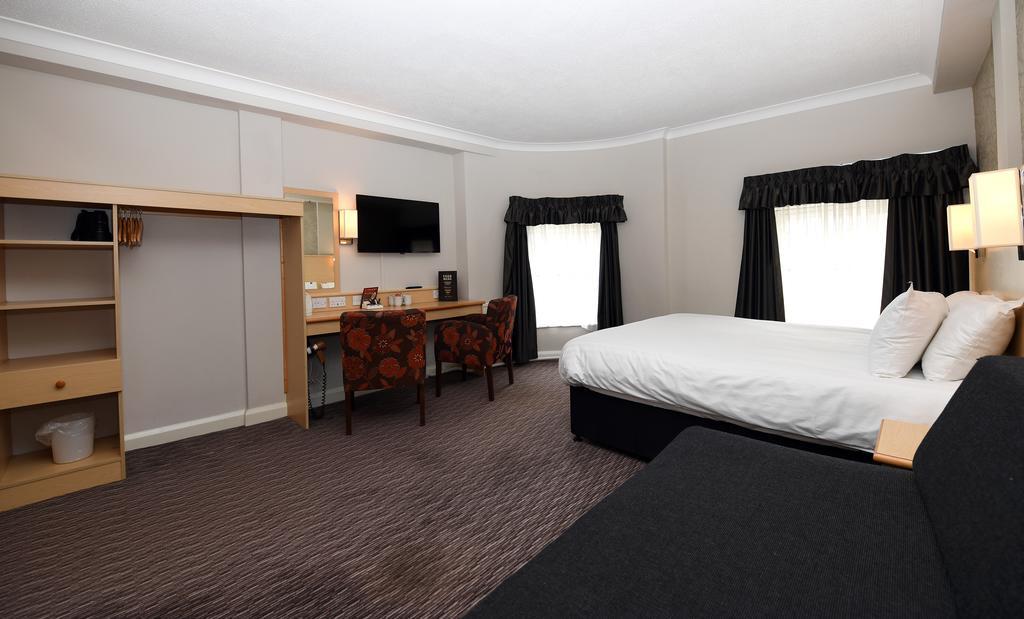 Wynnstay Arms, Wrexham By Marston'S Inns Dış mekan fotoğraf