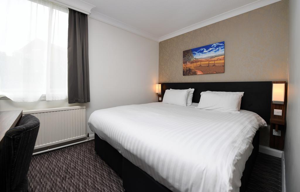 Wynnstay Arms, Wrexham By Marston'S Inns Dış mekan fotoğraf